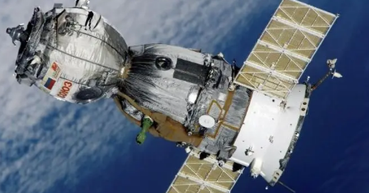  Pearl Harbor në hapësirë   Alarm nga Stephen Whiting  Rusia mund të shkatërrojë 80  të satelitëve