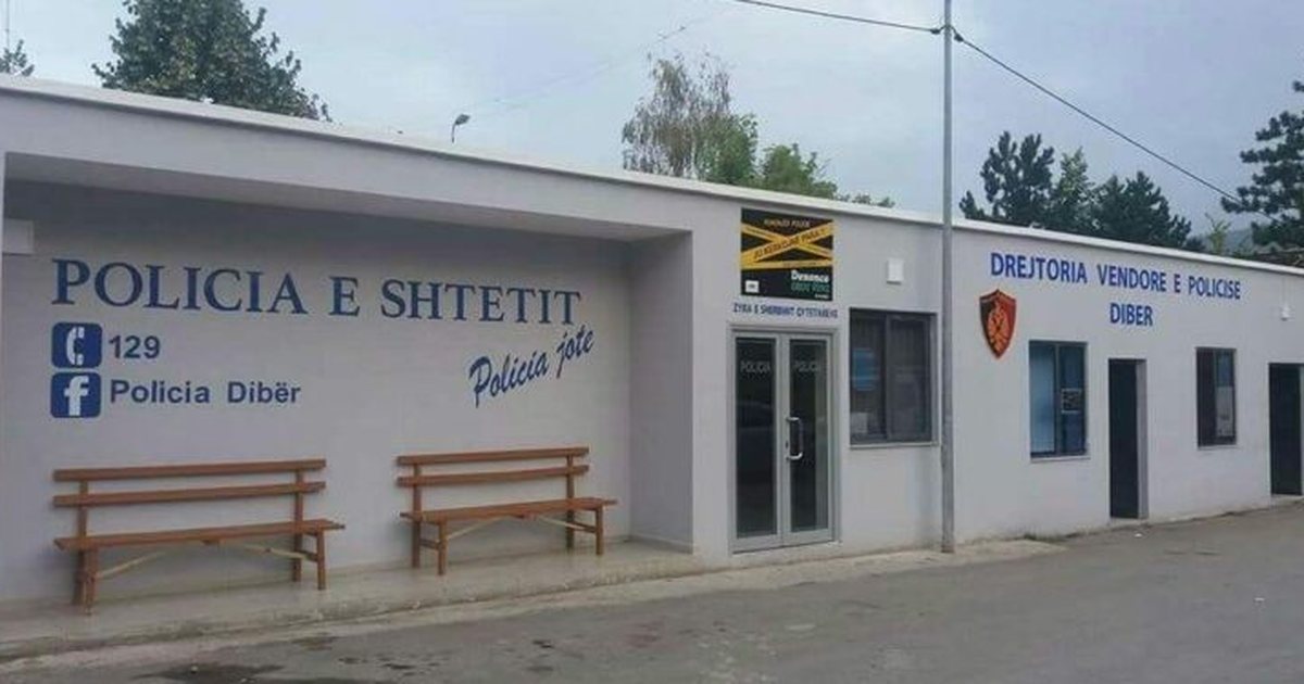 Drøgë dhe vjedhje  31 vjeçari kapet jashtë banese  shkeli arrestin shtëpiak