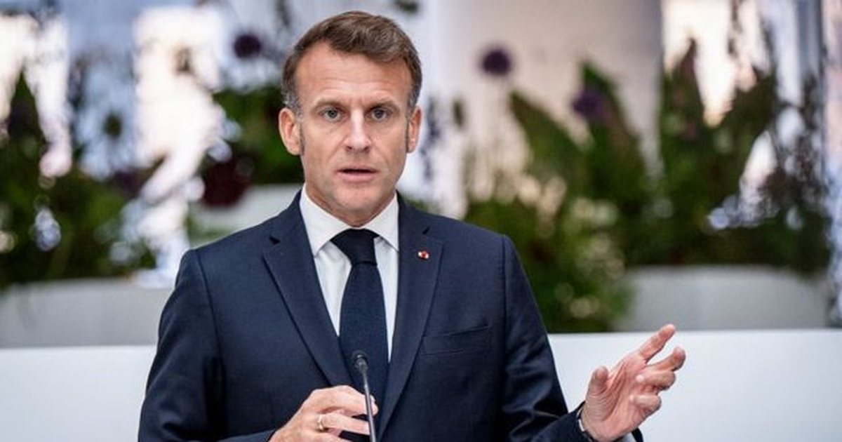 Macron u kërkon të rinjve shkëputjen nga ekranet dhe shijimin e jetës reale