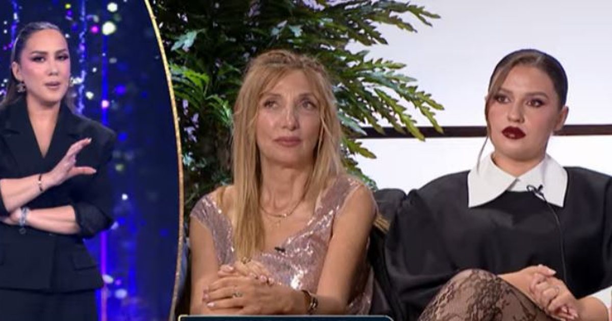 Moza  thyen rregullin   nuk shkon tek Agai  Përtoj të ngrihem  sa u rregullova