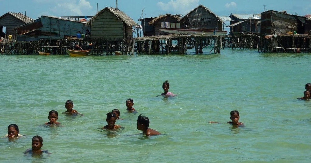 Çfarë mutacioni biologjik ndodh tek njerëzit që kalojnë shumë kohë nën ujë 