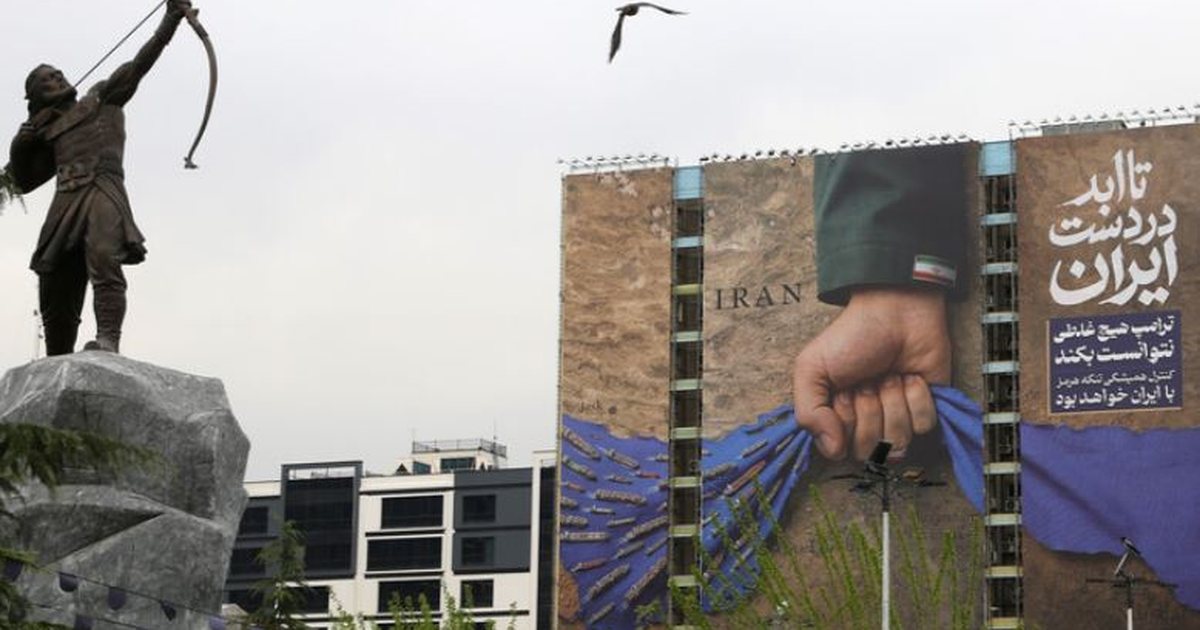 Irani paralajmëron  Ngushtica e Hormuzit do të mbyllet derisa SHBA të të heqin bllokadën detare