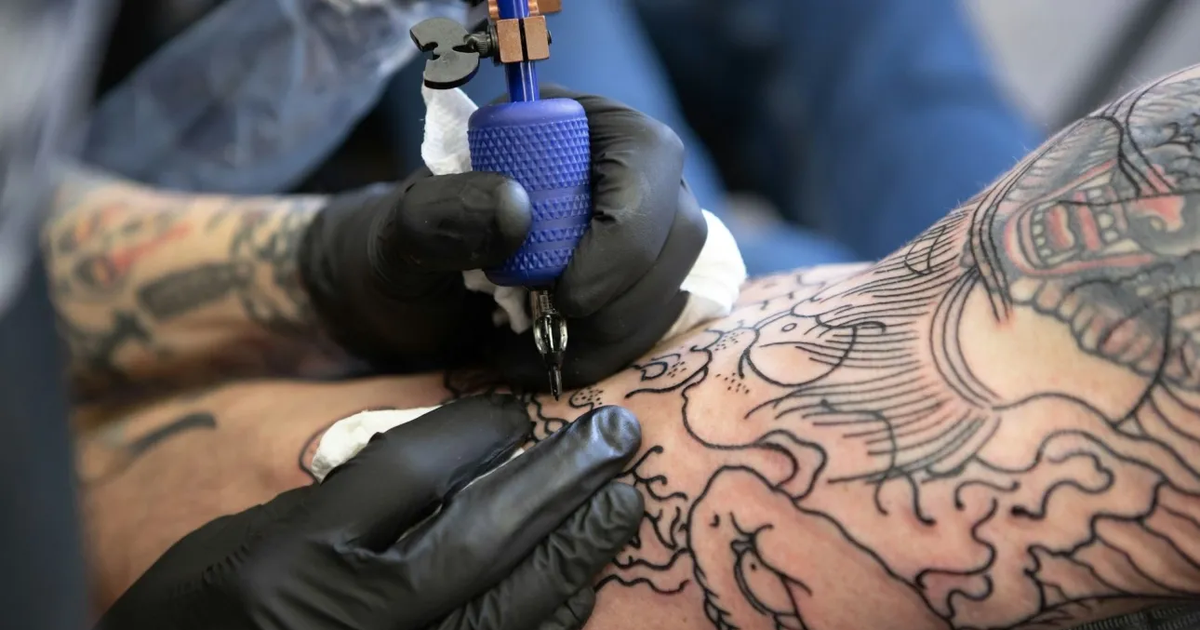 Tatuazhet ndikojnë në sistemin tonë imunitar në mënyra që vetëm tani po i zbulojmë