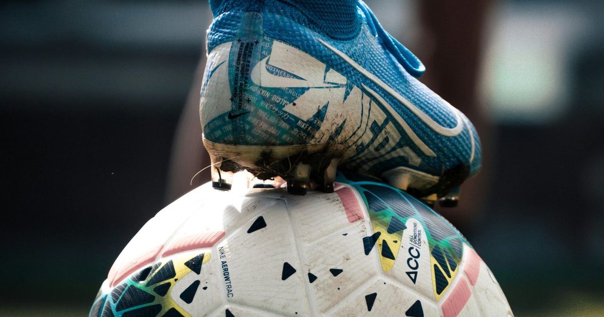 Kishte vetëm 6 euro në XHEP por sot pasuria e tij vlen mbi 72 milionë euro Historia emocionuese e futbollistit 