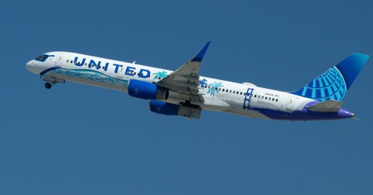 Panik në ajër  avioni bën ulje emergjente pas kërcënimit për bombë