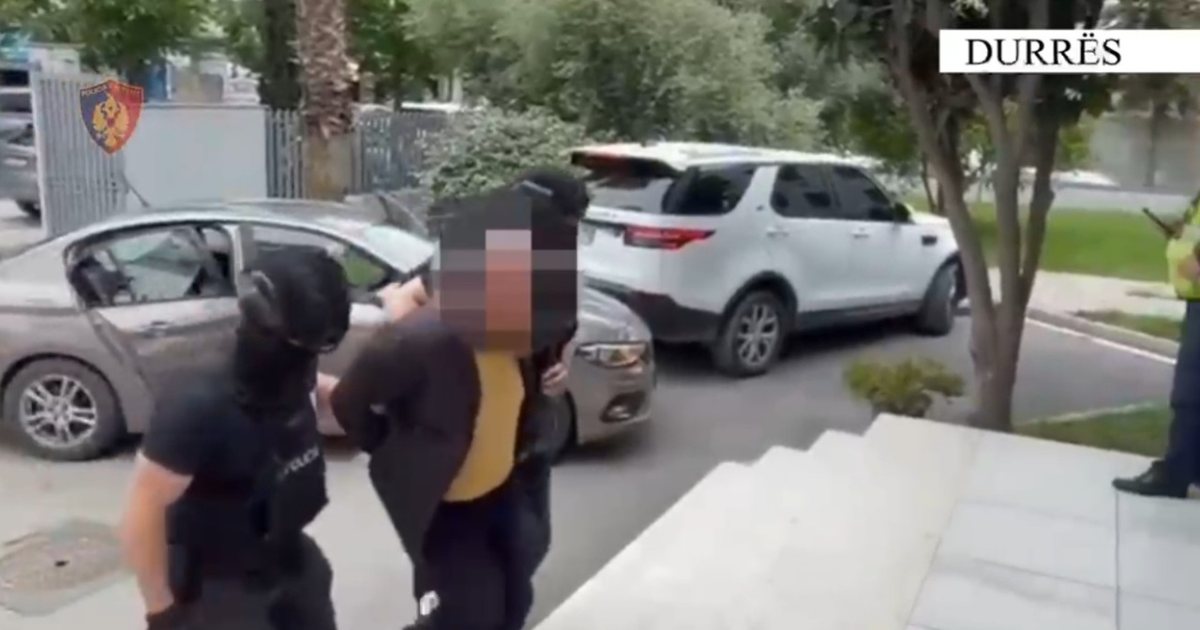 Kapet duke transportuar mbi 1000 fara kanabisi me qëllim shitjen  arrestohet 55 vjeçari në Durrës