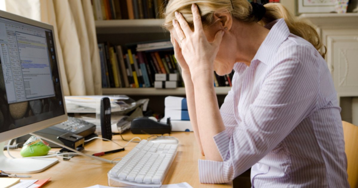 Raport alarmues  Mbi 840 mijë vdekje në vit nga stresi në punë  rreziqet psikosociale në qendër të vëmendjes