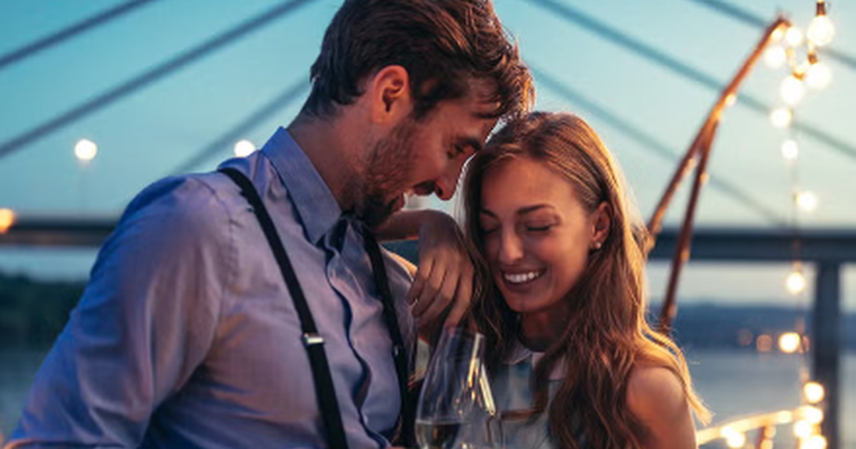 Këto 4 shenjat e horoskopit janë mjeshtrat e flirtit  Ja pse askush nuk i reziston dot