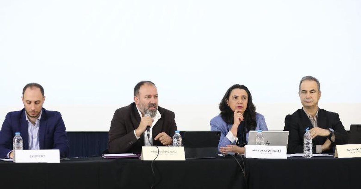 Gjirokastër  Reforma territoriale vijon dëgjesat  Mazniku  Bashkitë rol kyç për fondet e BE