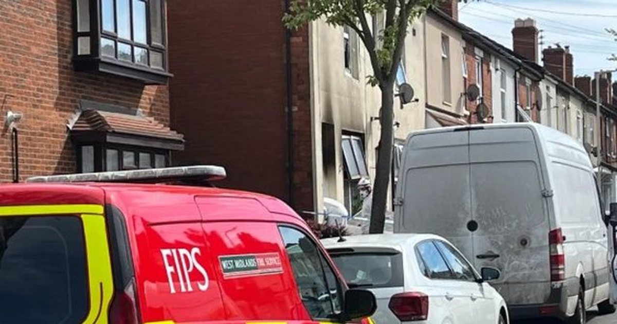 E rëndë në Angli  dy fëmijë të vegjël humbin jetën nga zjarri në shtëpi