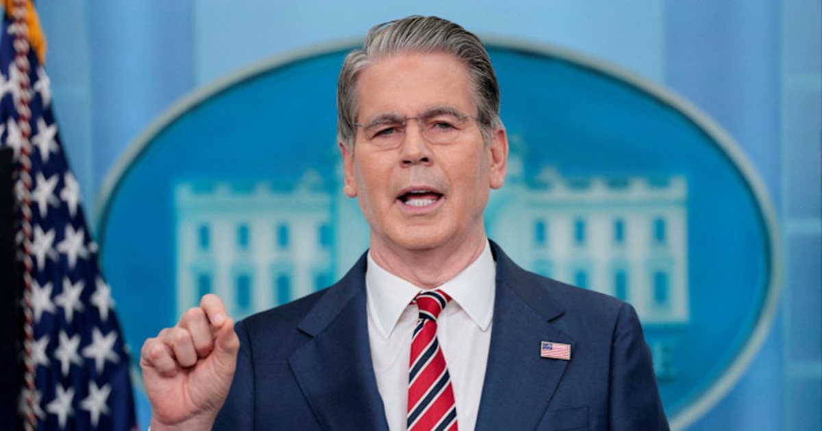 Paralajmërimi i SHBA  Bizneset që bashkëpunojnë me linjat ajrore iraniane rrezikojnë   