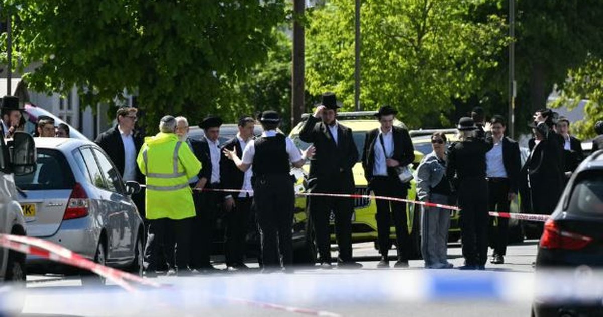 Sulm me thikë pranë sinagogës në Londër  plagosen dy persona  ngjarja hetohet si akt terrorist