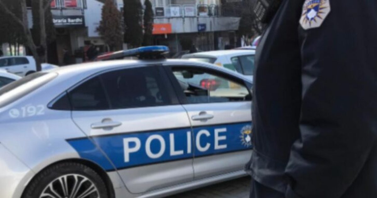 U kapën me mbi 120 mijë euro të fshehura në automjet  ndalohen 4 rumunë në Kosovë