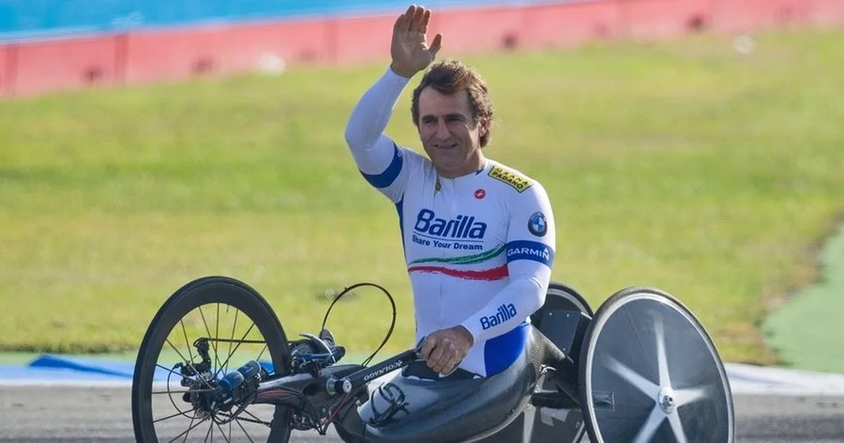 Alessandro Zanardi  piloti i Formula 1 dhe kampioni paralimpik  ndërron jetë në moshën 59 vjeçare