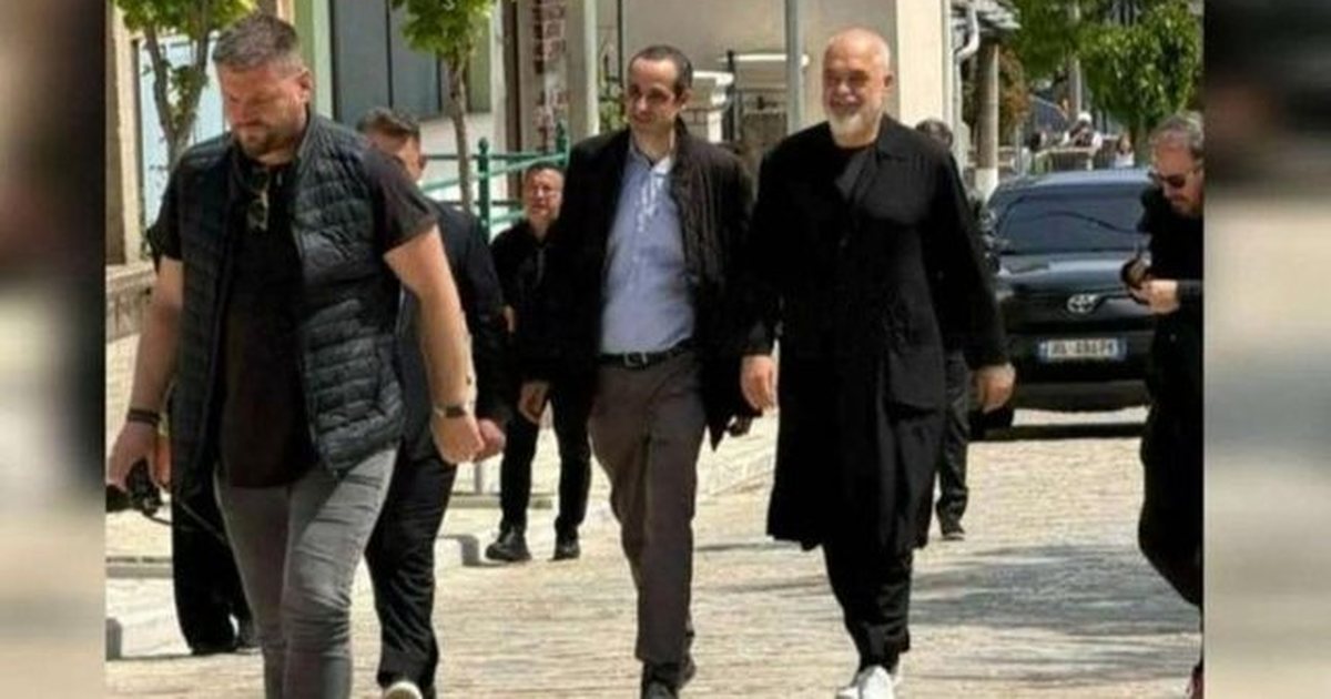 Rama drekon me nipin e Mitsotakis në Derviçan të Dropullit