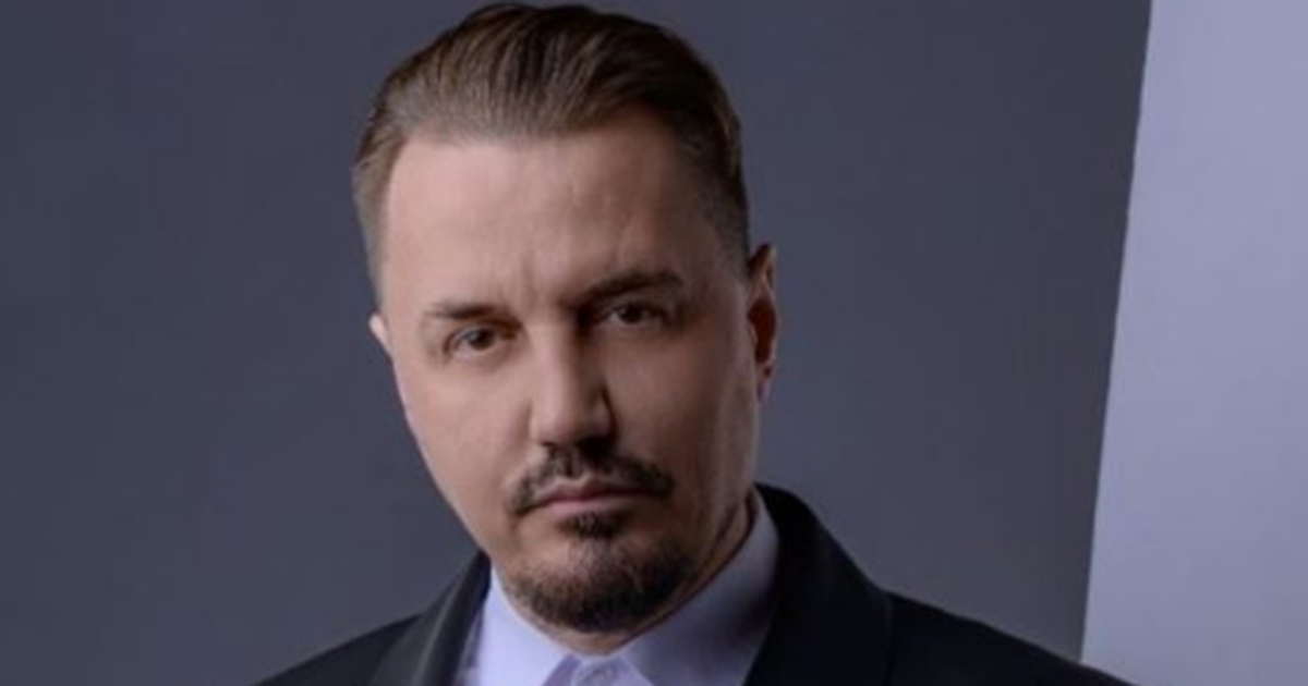 Pas dasmës  kurorëzojnë zyrtarisht dashurinë  Blero publikon pamjet nga firmosja e dokumenteve martesore