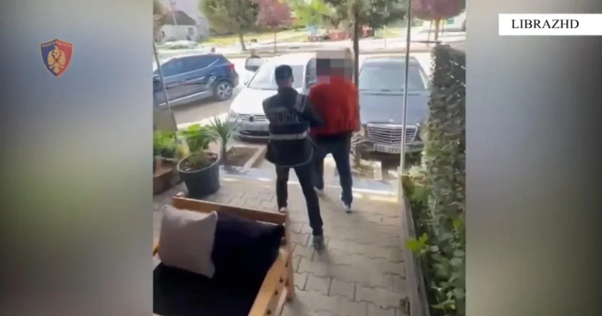 Lokalin e ktheu në bazë për shitjen e drogës  arrestohet 32 vjeçari në Prrenjas  Sekuestrohen kokainë dhe shuma parash