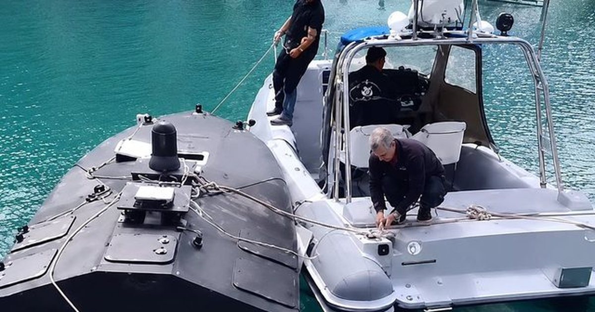 Alarm në Greqi  Gjendet një dron misterioz i mbushur me eksploziv në Detin Jon  ja skenarët e mundshëm
