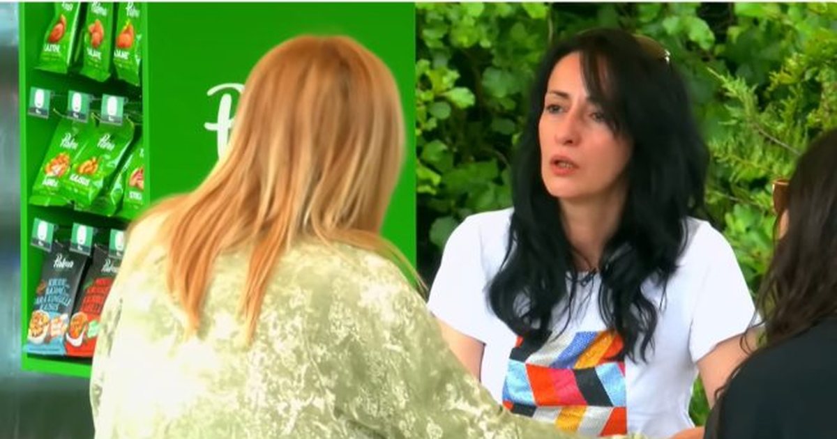  Nuk dua të martohem më   Zhaku  Ditën e dasmës u vesha me të zeza  djalin e kam      