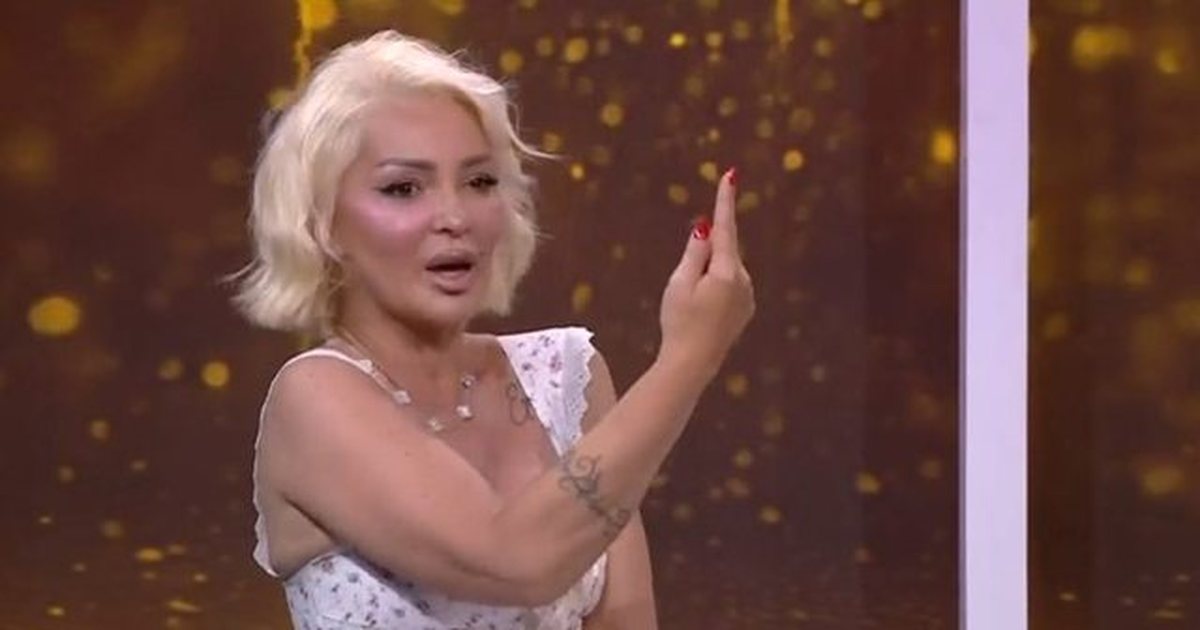 Malbora shpërthen ndaj Sarës  Është shumë false  shumë negative