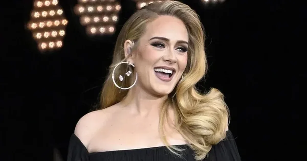 Pas 5 vitesh heshtje  Adele ndez rrjetin me albumin  35 