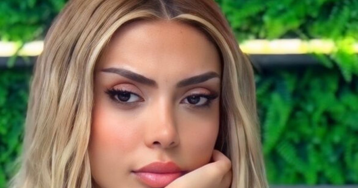 Brikena habit ndjekësit  shfaqet me pizhame me fytyrën e Mateos  VIDEO 