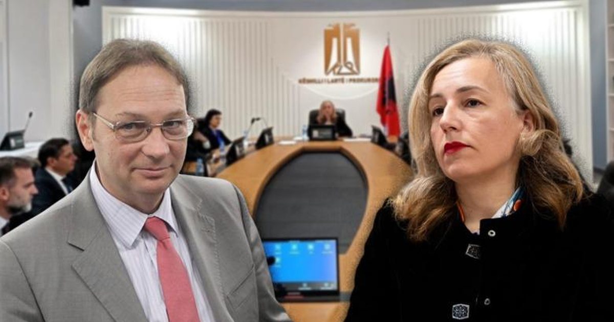 Ti je çmendur moj   Nxehen gjakrat në KLP  Stojani përplaset me Bogdanin  zbardhet debati