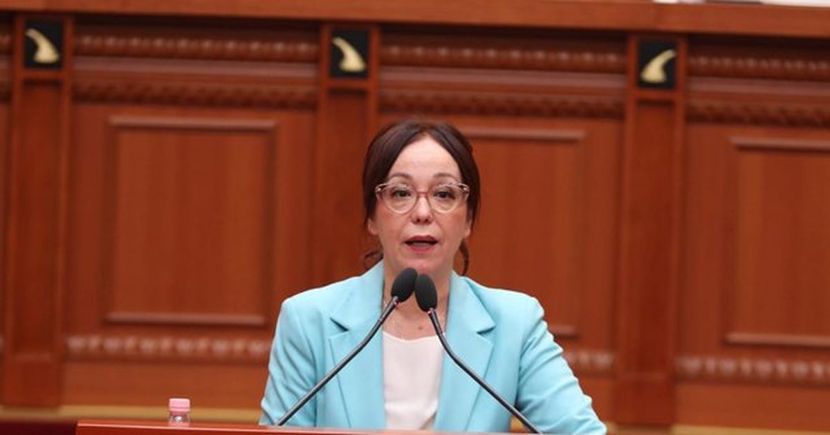 Nënkryetarja e Kuvendit  Klodiana Spahiu thirrje për dialog politik  Integrimi europian nuk duhet të jetë fushë beteje politike