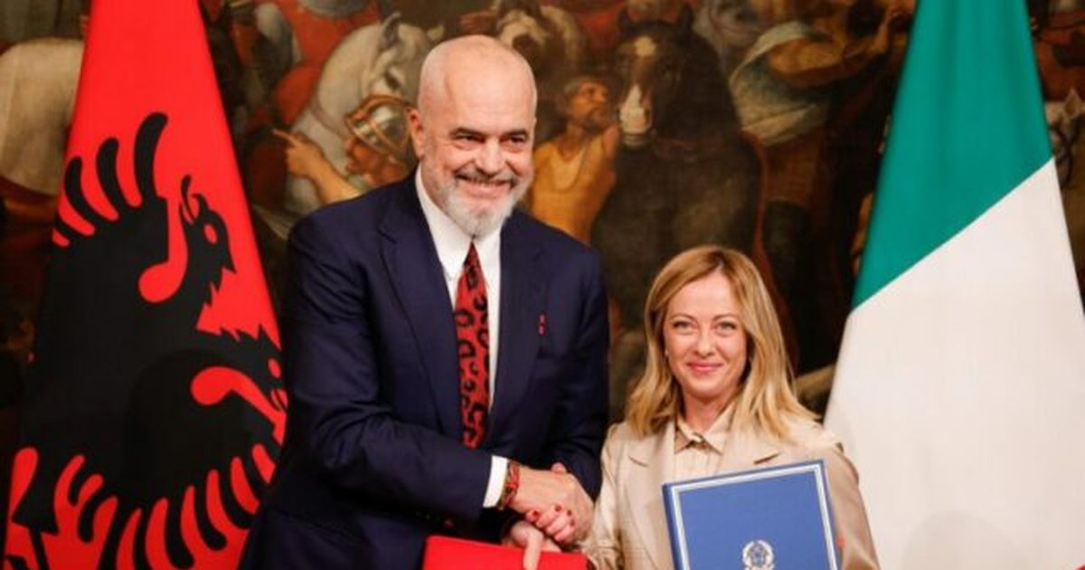 KE mbështet qendrat e emigrantëve në stilin e Shqipërisë  Meloni  Po shndërrohet gradualisht në një model europian