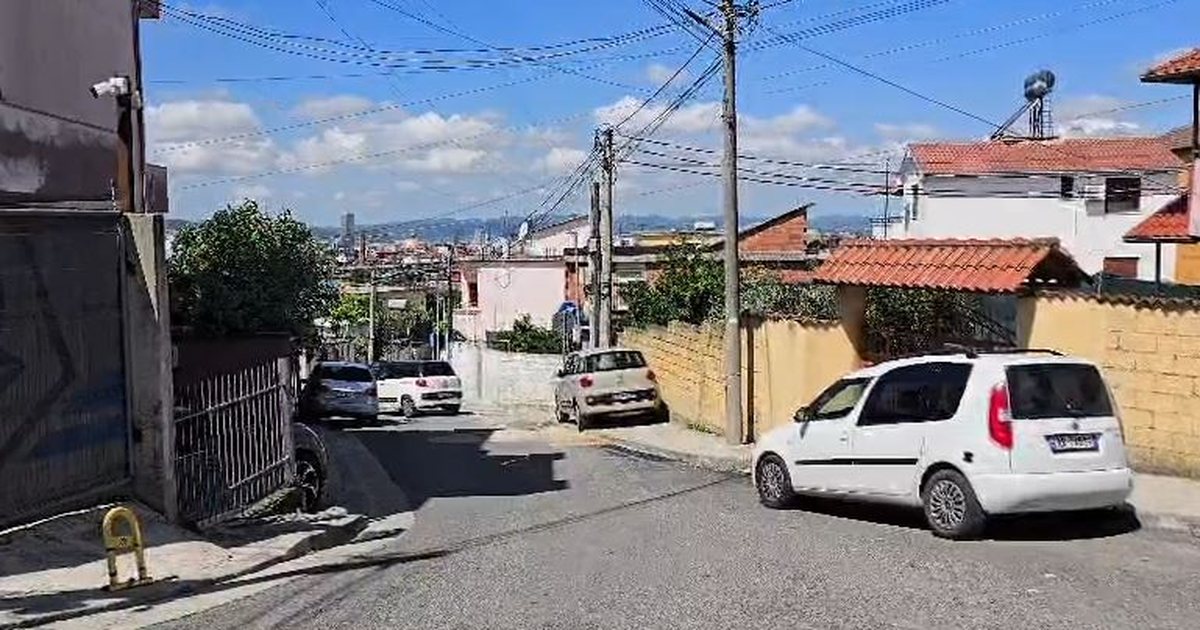 Detaje nga plagosja e policit në mes të natës  gjenden 7 gëzhoja në vendngjarje  arma e shërbimit dërgohet për ekspertim