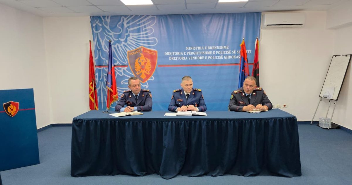 Kryepolici Hita në Gjirokastër dhe Fier  porosi gjatë takimeve  Goditni krimin ndërkufitar dhe drogën  rrisni sigurinë rrugore dhe në shkolla 