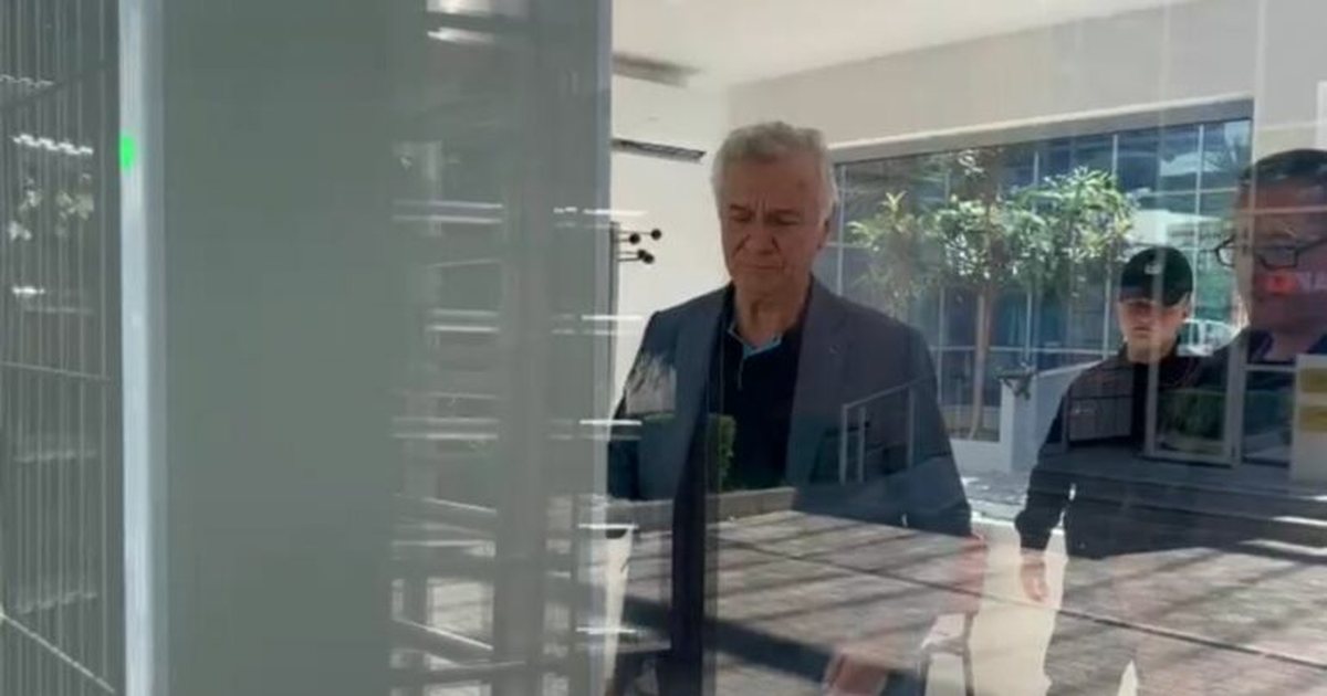 Dosja  Partizani   Ish ministri Ylli Pango paraqitet në SPAK