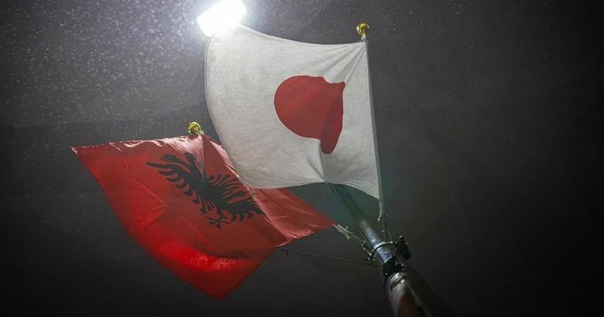 Pas Koresë së Jugut  Rama viziton Japoninë  Pritja e veçantë me ngjyrat kuqezi në Tokio