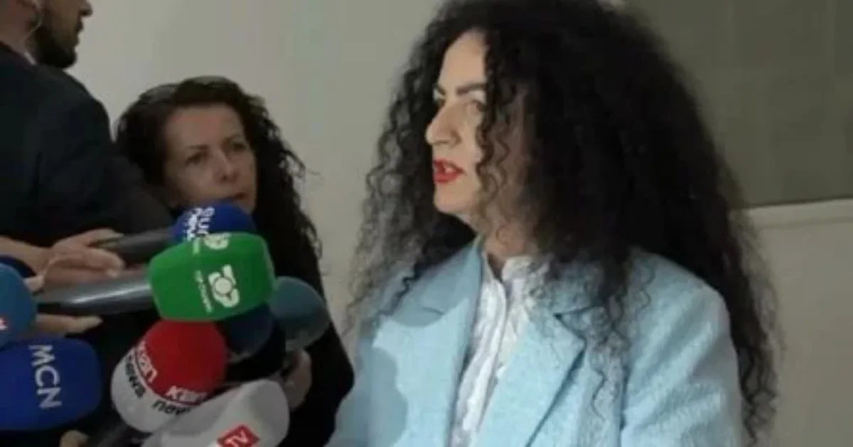 Fotolajm  PD e përjashtoi nga kandidimi  demokrati ia jep votën  Mereme Selës