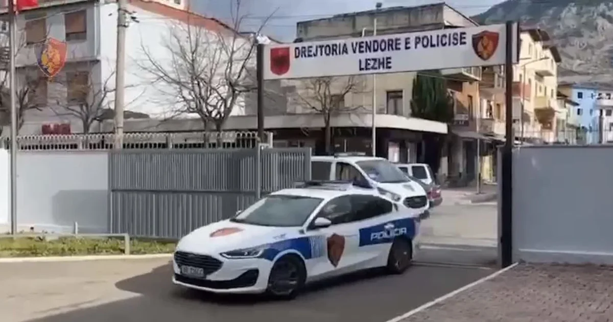 I drejtoi armën policisë teksa shoqërohej me një person në kërkim  merret vendimi për djalin e ish deputetit të PD