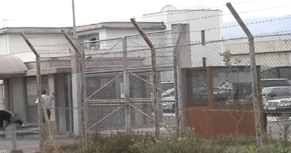 Kontrollet e njëpasnjëshme  Forcat operacionale të Policisë së Burgjeve mësyjnë në burgun e Fushë Krujës