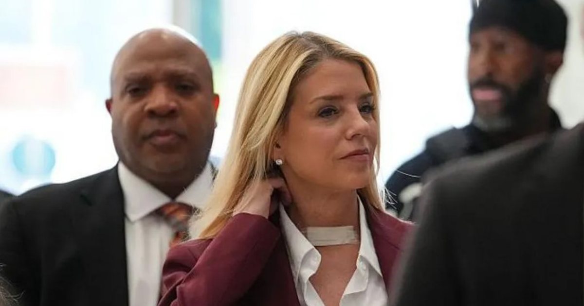 Pam Bondi mbron trajtimin e dosjeve të Epstein në hetimin e Kongresit