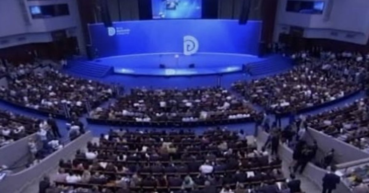 Djemtë e Olldashit e Azem Hajdarit  Stresi e Armaldo Kllogjeri dhe vajza e Nishanit  zbulohet lista e kandidatëve të PD për Këshillin Kombëtar
