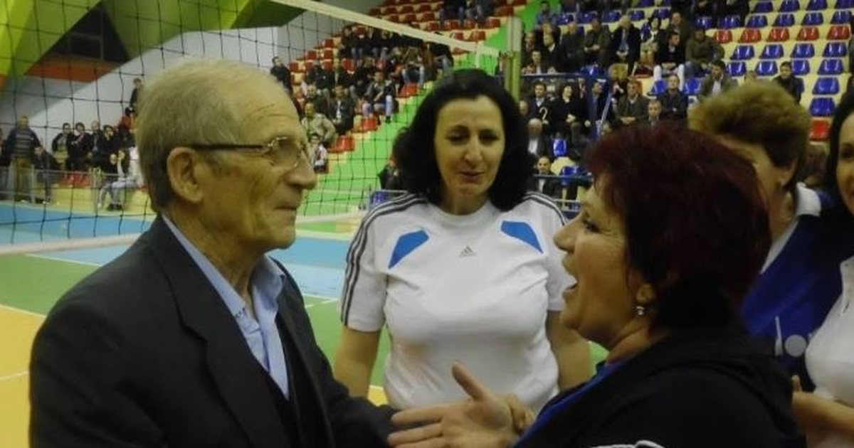 Ndahet nga jeta në moshën 83 vjeçare legjenda e volejbollit shqiptar  Kreshnik Tartari