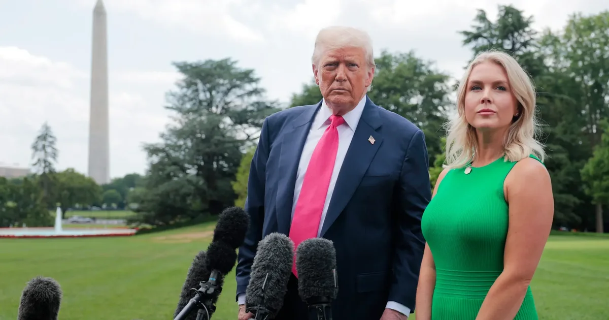 Zgjodhi familjen  Kush është Karoline Leavitt  zëdhënësja që i dha lamtumirën Shtëpisë së Bardhë  por jo Donald Trumpit