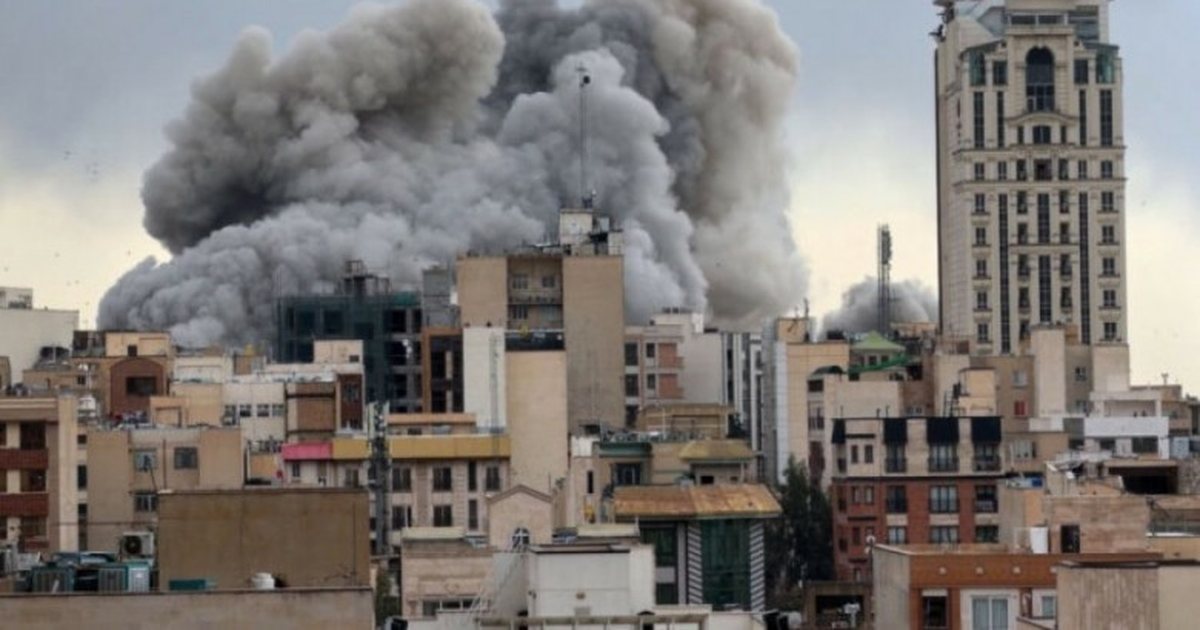 Lufta në javën e tretë  SHBA ja godet infrastrukturën e naftës në Iran