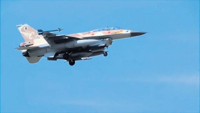 Ushtria izraelite hap zjarr gabimisht ndaj avionit civil