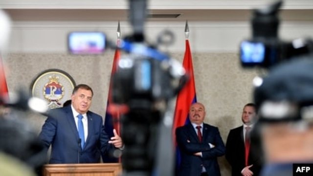 DASH shpall 13 individë dhe një entitet në Bosnjë si të