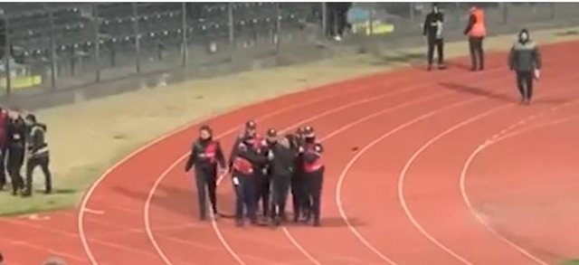 Një i plagosur në ndeshjen Dinamo-Elbasani, policia shoqëron disa