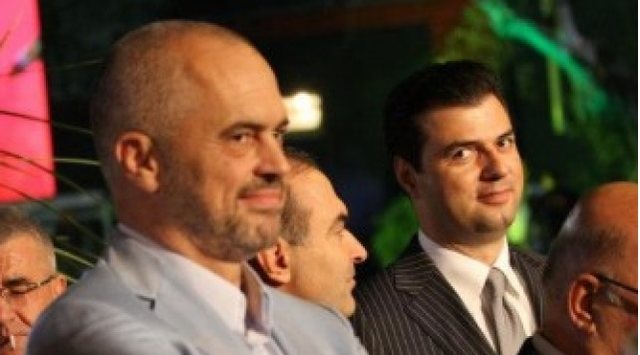 Lajm i rremë për "aksidentin e Lulzim Bashës", reagon