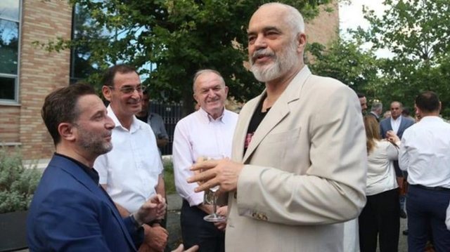 Nga Divjaka në Tiranë, Erion Braçe merr timonin e