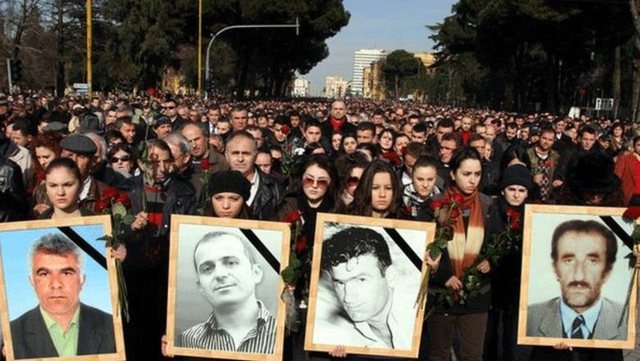Hetimet për 21 janarin, paraqiten në SPAK dy vëllezërit e
