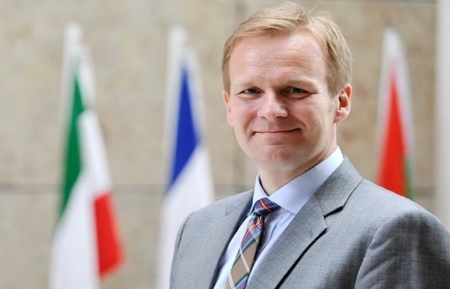 Sorensen merr përsipër dialogun mes Kosovës dhe Serbisë