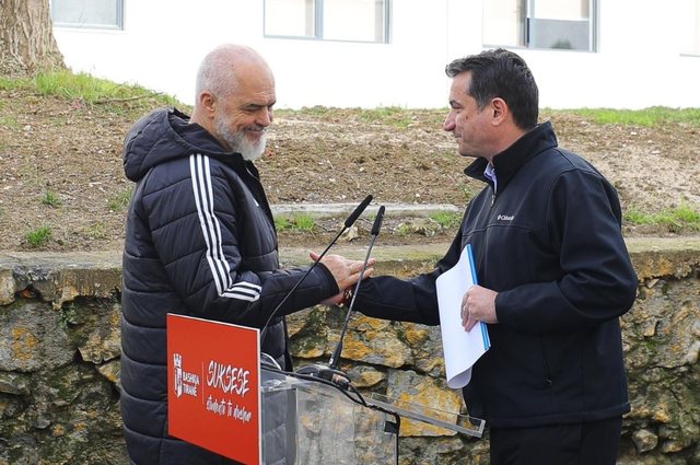 Rama në krah të Veliajt: Tirana lokomotivë, ka kapacitet për