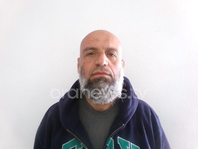 Del FOTOJA e të burgosurit që u arratis nga burgu i Shënkollit